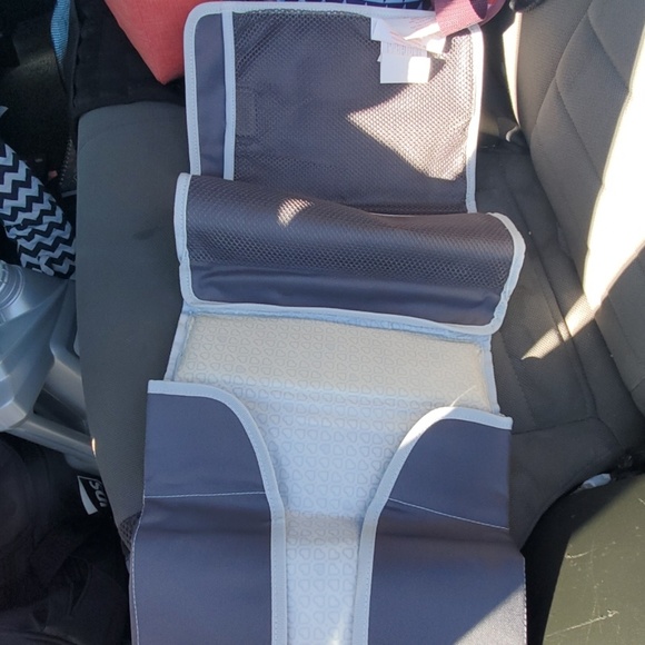 Changing pad - Picture 2 of 2